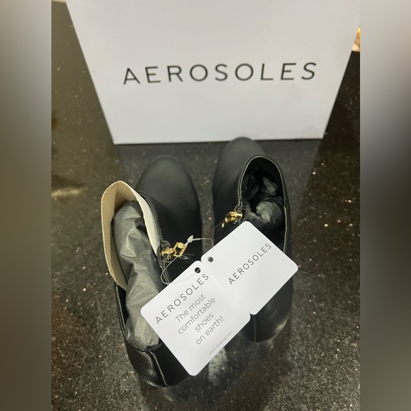 AEROSOLES Cayu Ankle Booties in Black NIB FROM MACY’s - Picture 6 of 9